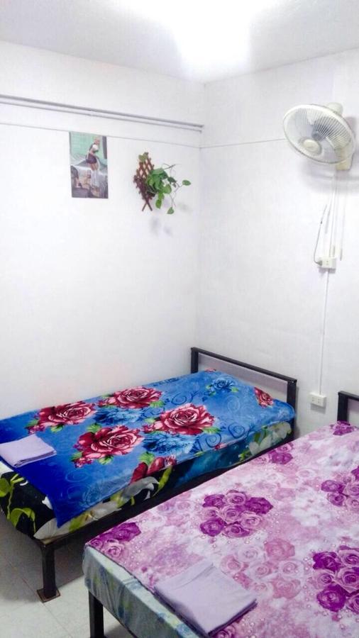 Artem'S Guesthouse Bãi biển Jomtien Ngoại thất bức ảnh